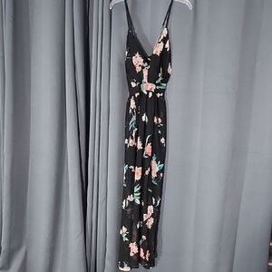 Love Tree Black Floral Maxi Dress